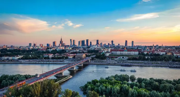 Spółka z o.o. czy spółka komandytowa? Kluczowe różnice dla wspólników i inwestorów